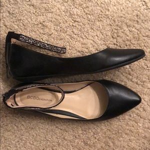 7.5 US BCBG flats with glitter anklet